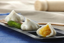 Load image into Gallery viewer, Fish Ball With Roe $5.99 per LB