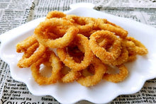 Load image into Gallery viewer, Squid ring 鱿鱼圈 $5.25 / 12oz

