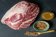 将图片加载到图库查看器，猪上肩肉 $2.59 / 磅
