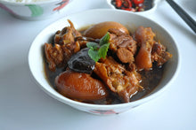 将图片加载到图库查看器，Pork Front Feet 猪前蹄$ 1.99 / 磅, 切块$2.49 / 磅
