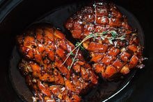 将图片加载到图库查看器，Pork Belly Skin on 带皮五花肉 $4.79 / 磅, 切块$5.29 /磅
